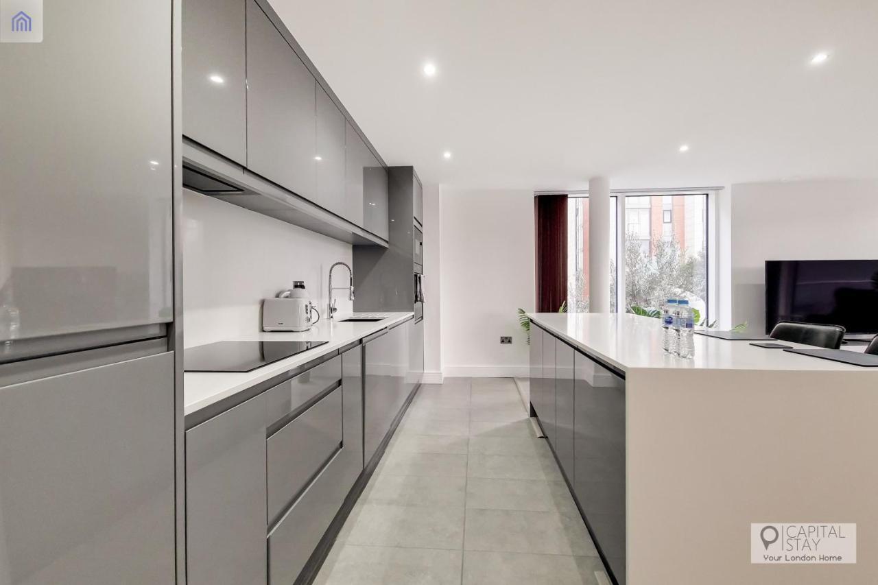 Free Parking - Stylish Three Bedroom Apartment By London Excel Ngoại thất bức ảnh